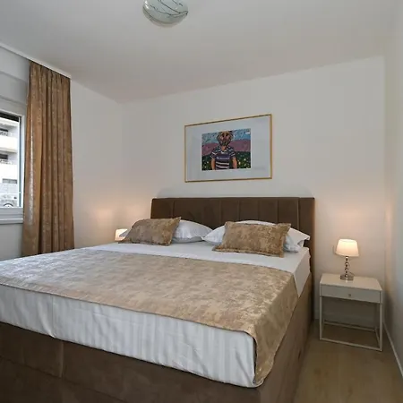 Διαμέρισμα Luxury Maravic With Private Pool