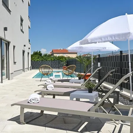Apartment Luxury Maravic With Private Pool *