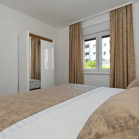 아파트 Luxury Maravic With Private Pool *