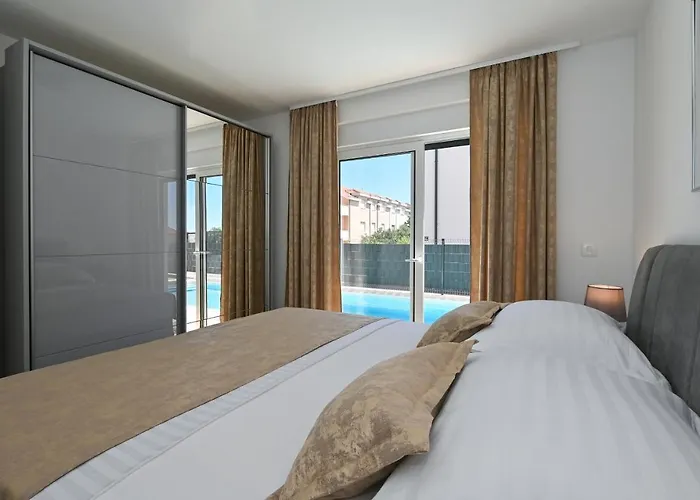 Apartment Luxury Maravic With Private Pool
