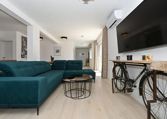 Apartment Luxury Maravic With Private Pool *