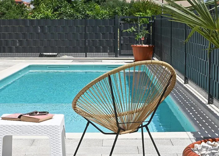 Luxury Maravic With Private Pool Traù